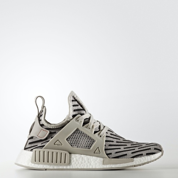 Zapatillas adidas Originals NMD XR1 primeknit zapato en granito poshmark Zapatillas adidas Originals NMD XR1 primeknit zapato en granito poshmark